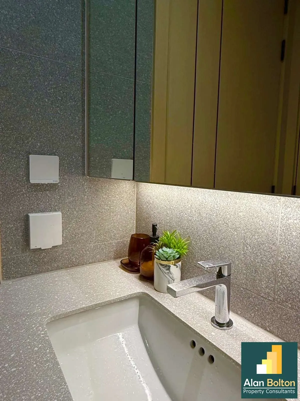 Ocean View Studio 1 Bathroom in Wongamat photo 11