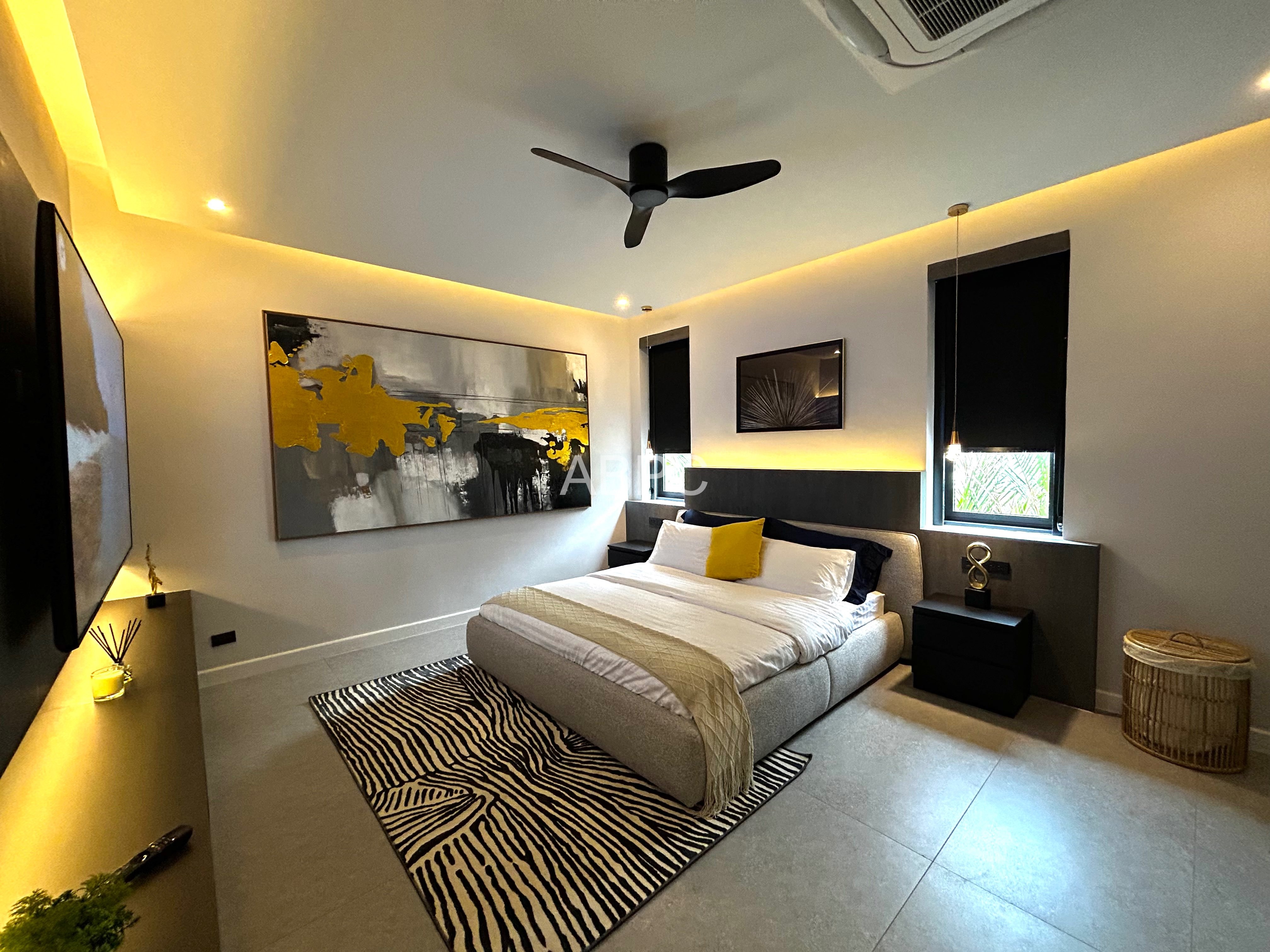 Stunning 4 Bedroom 4 Bathroom House in Mabprachan photo 10