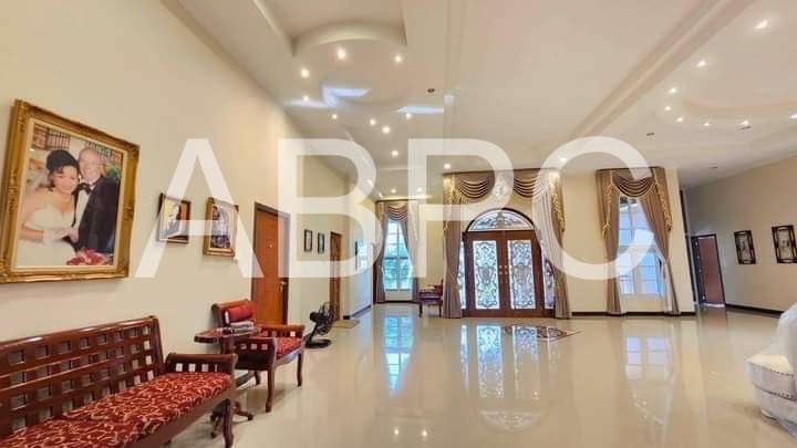 5 Bedrooms 6 Bathrooms Estate  in East Pattaya photo 10
