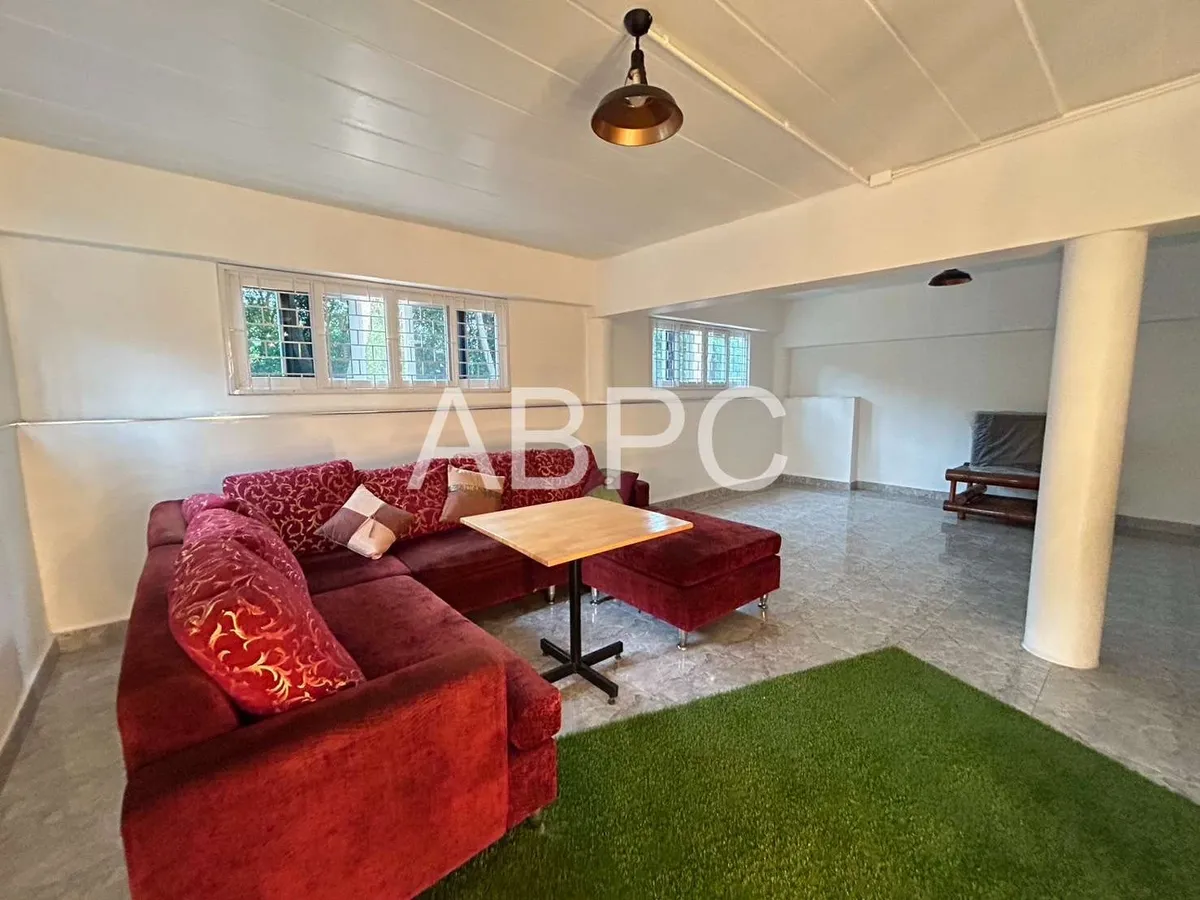 5 Bedrooms 6 Bathrooms Estate in East Pattaya photo 23
