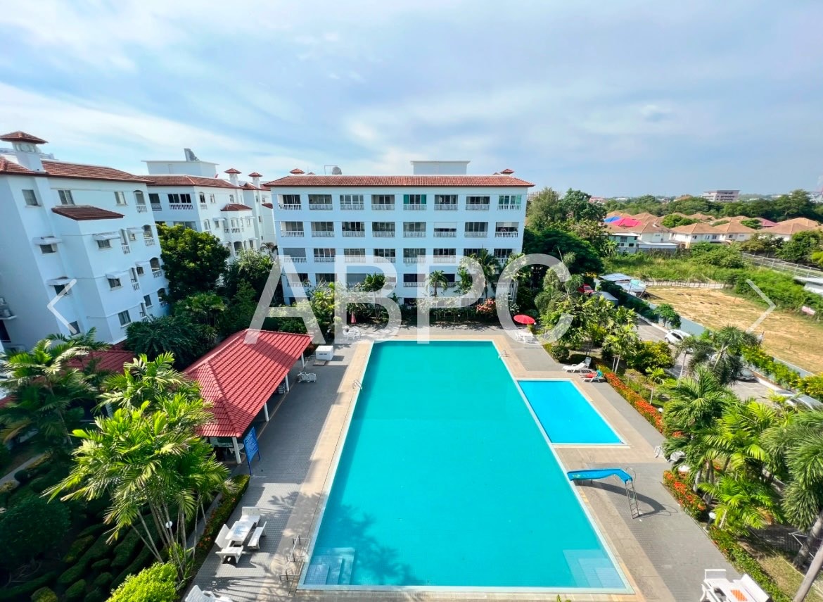 Spacious 1 Bedroom 1 Bathroom Ground Floor Condo