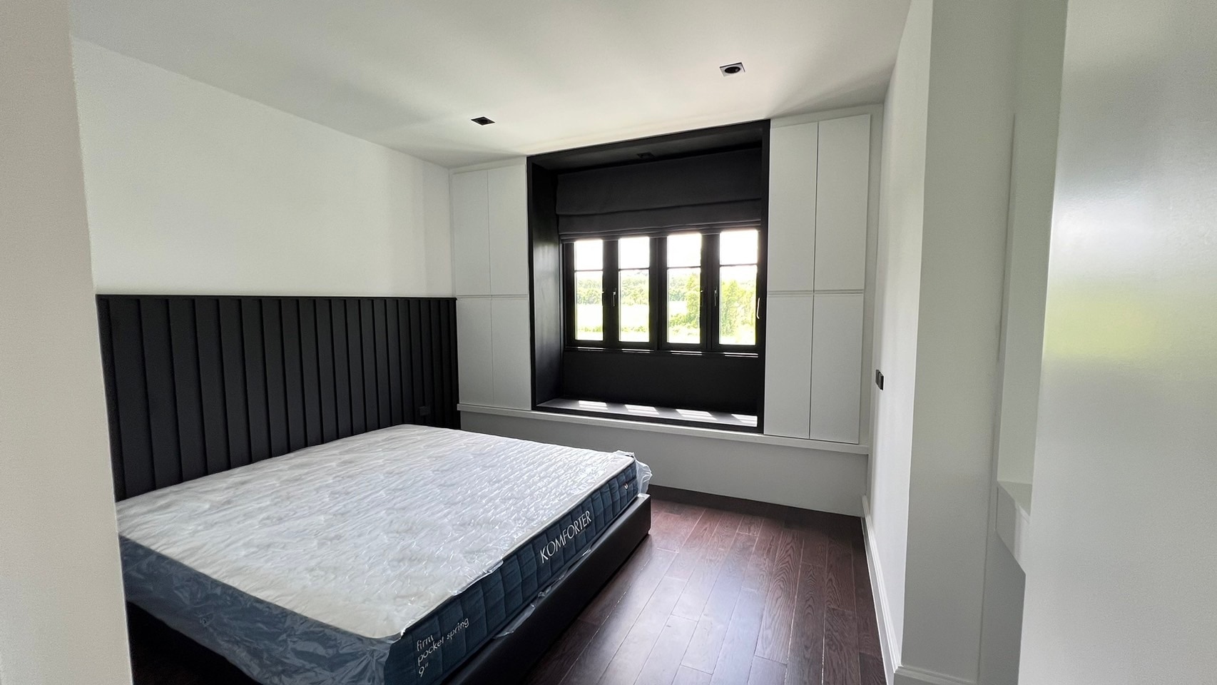 4 Bedrooms 6 Bathrooms House in East Pattaya - Highgrove Villas photo 19