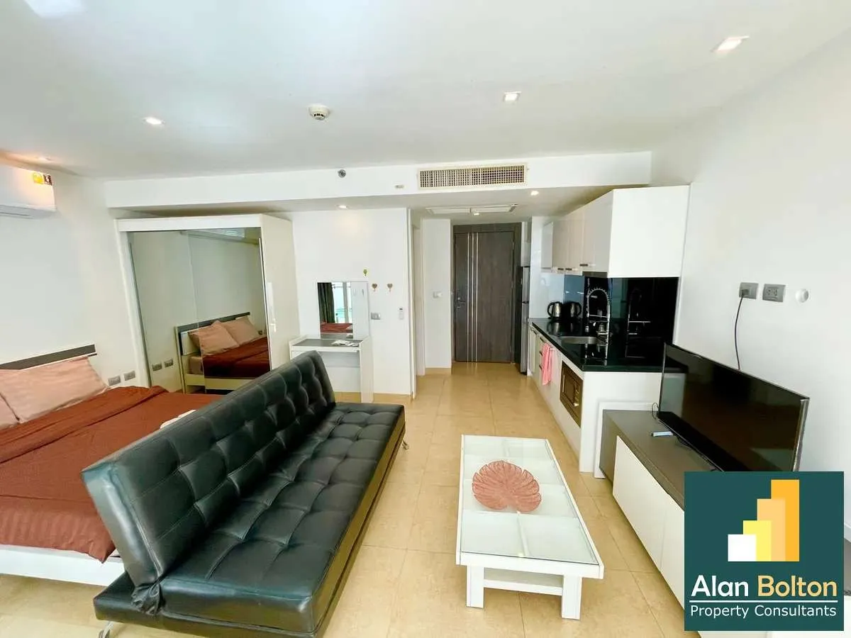 Studio 1 Bathroom in Central Pattaya photo 8