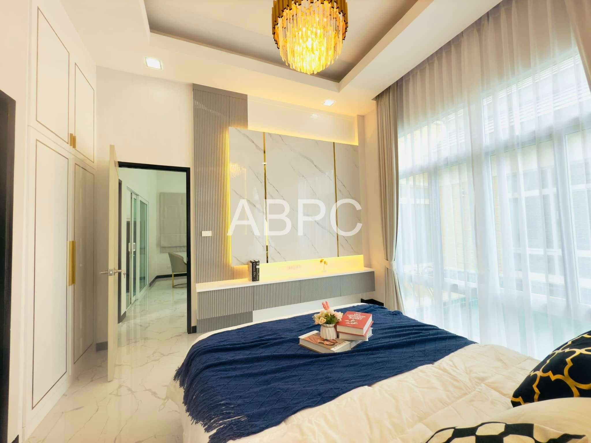 Pool Villa For Sale in East Pattaya photo 8