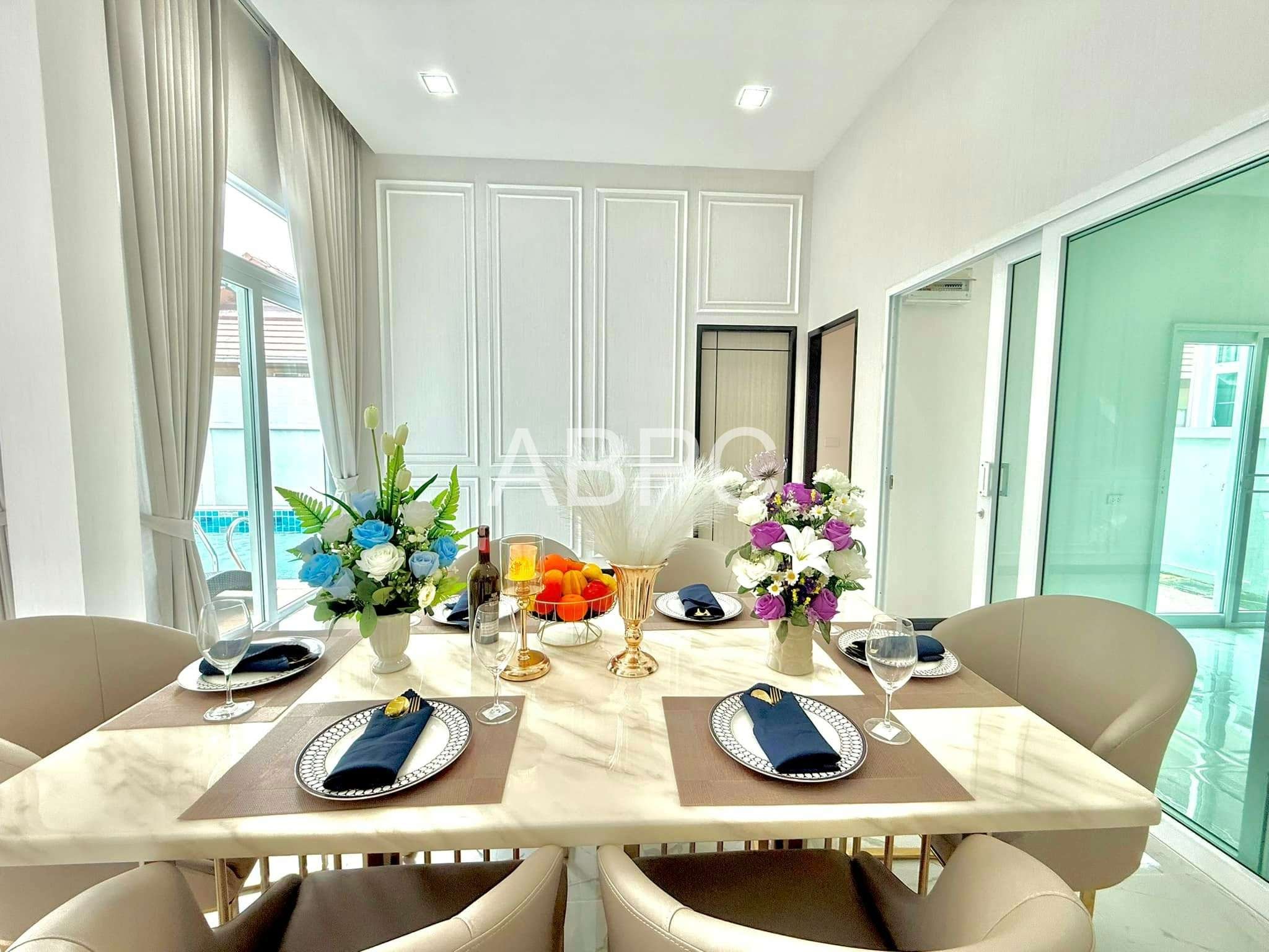 Pool Villa For Sale in East Pattaya photo 12