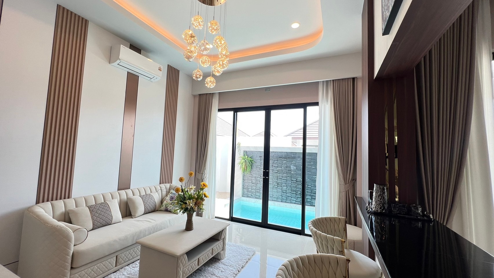 MODERN LUXURY 3 Bedrooms 4 Bathrooms in Huay yai photo 28