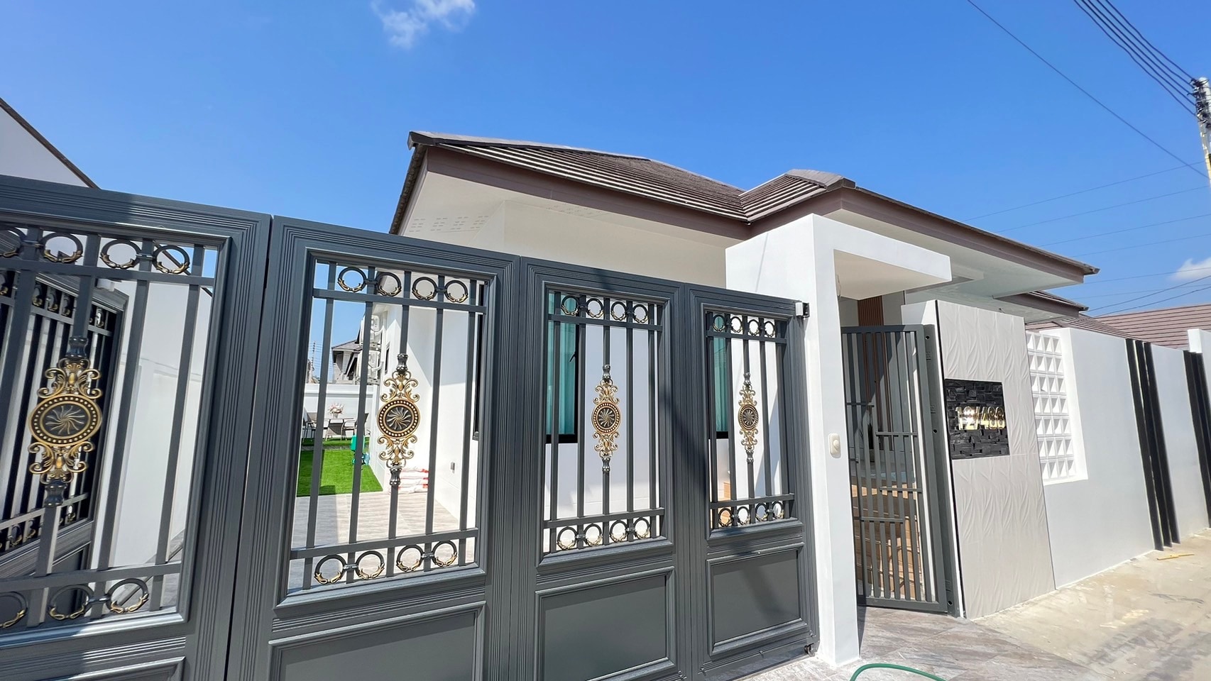 MODERN LUXURY 3 Bedrooms 4 Bathrooms in Huay yai photo 17