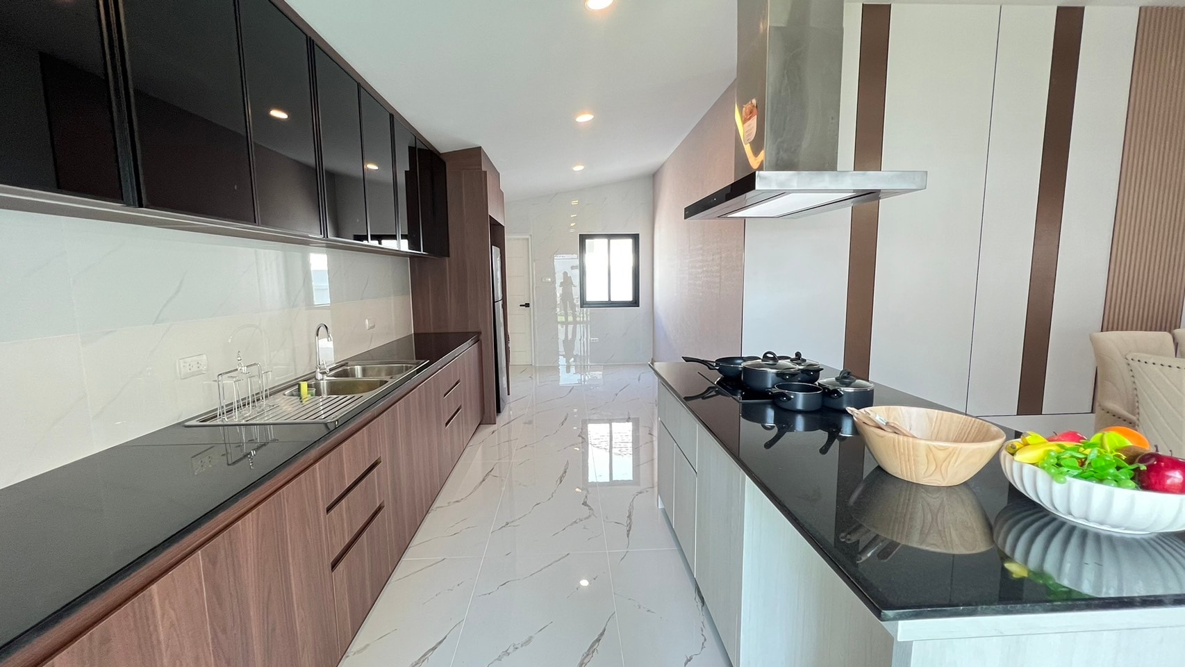 MODERN LUXURY 3 Bedrooms 4 Bathrooms in Huay yai photo 31