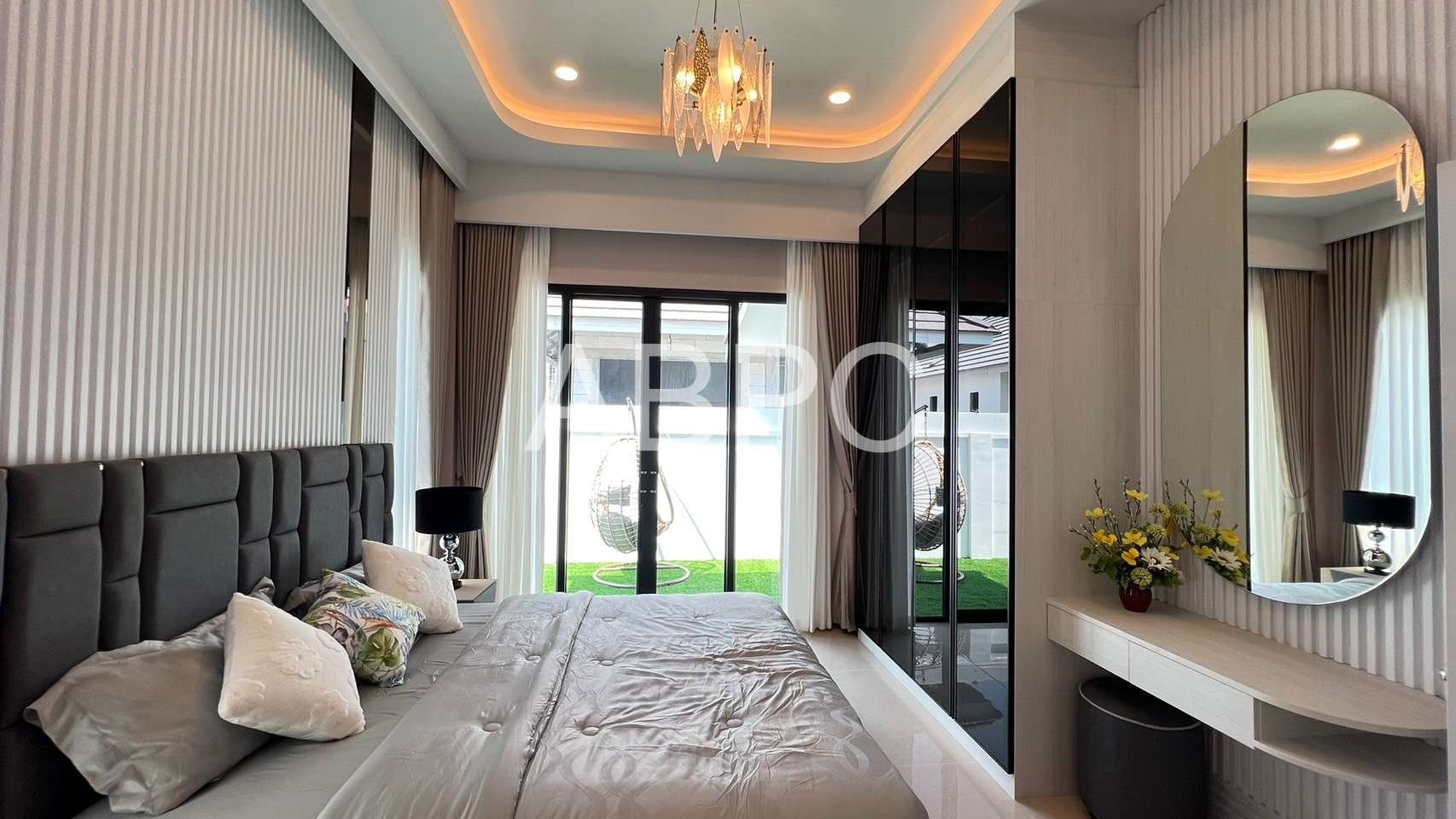 MODERN LUXURY 3 Bedrooms 4 Bathrooms in Huay yai photo 12