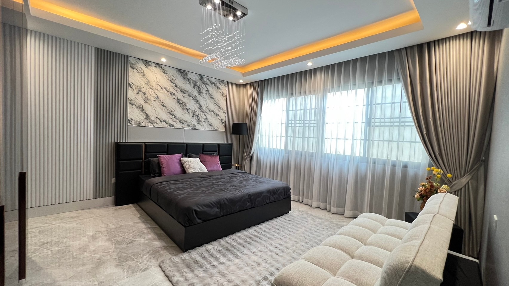 MODERN LUXURY 3 Bedrooms 4 Bathrooms in East Pattaya photo 24