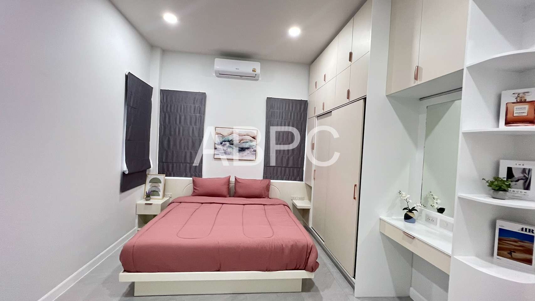 New Pool villas  4 Bedrooms 4 Bathrooms in East pattaya photo 12