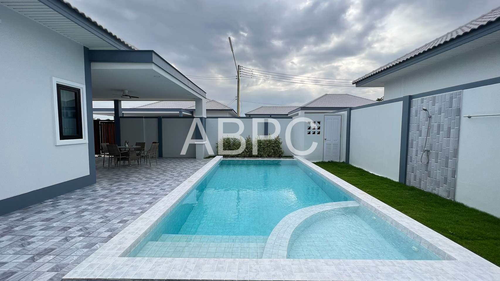 New Pool villas  4 Bedrooms 4 Bathrooms in East pattaya photo 6