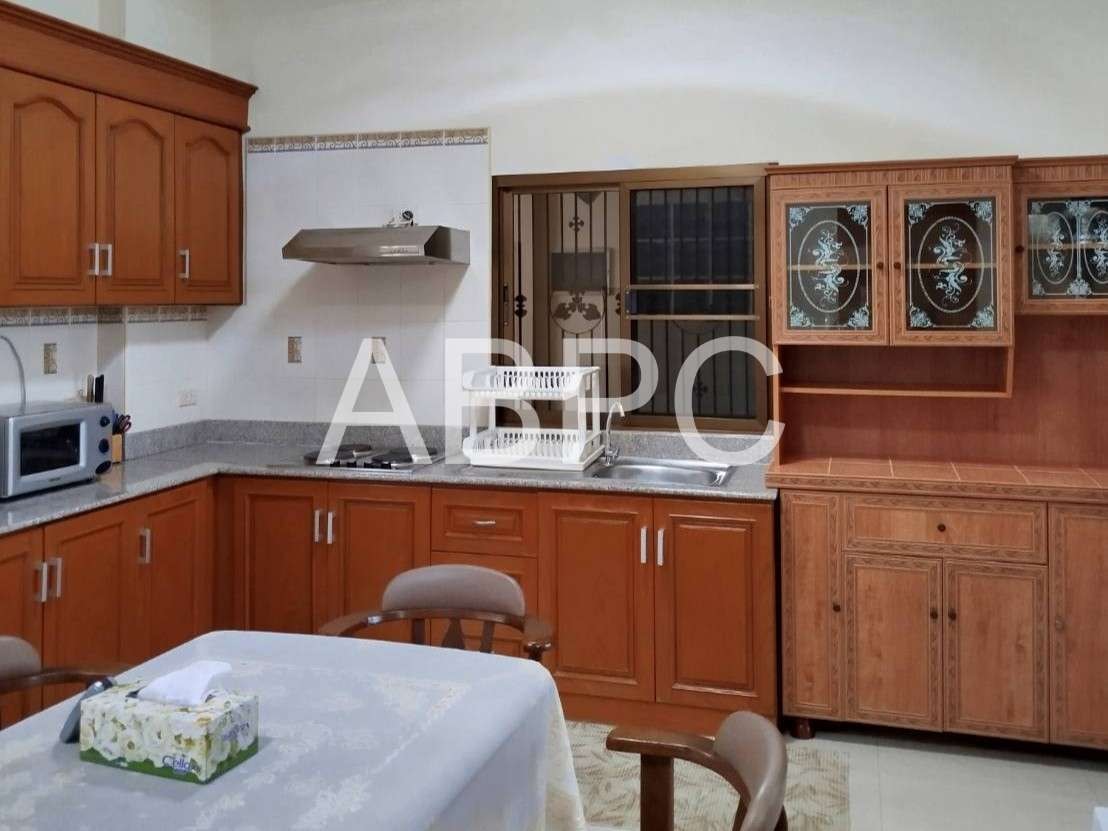 3 Bedrooms 3 Bathrooms in East Pattaya photo 6