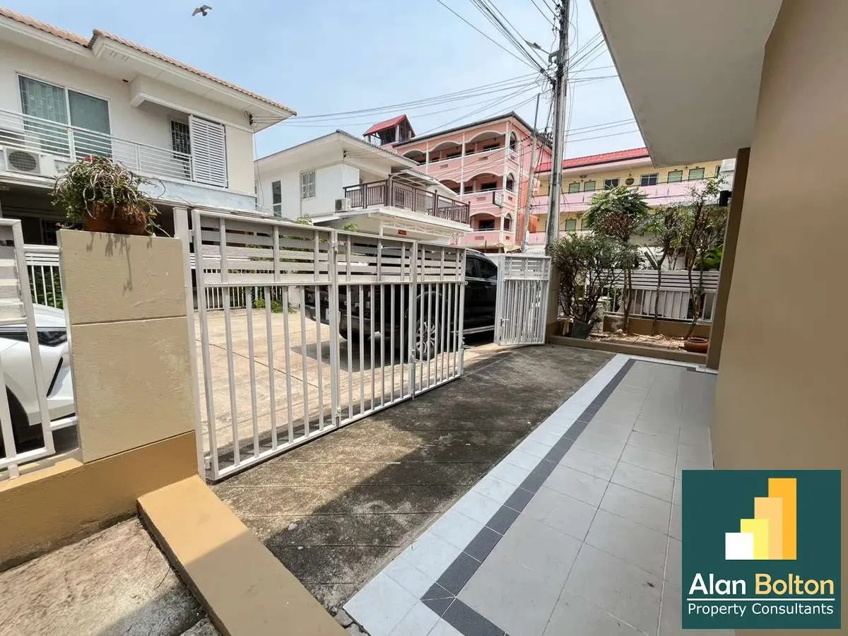 3 Bedrooms 2 Bathrooms in Jomtien photo 15
