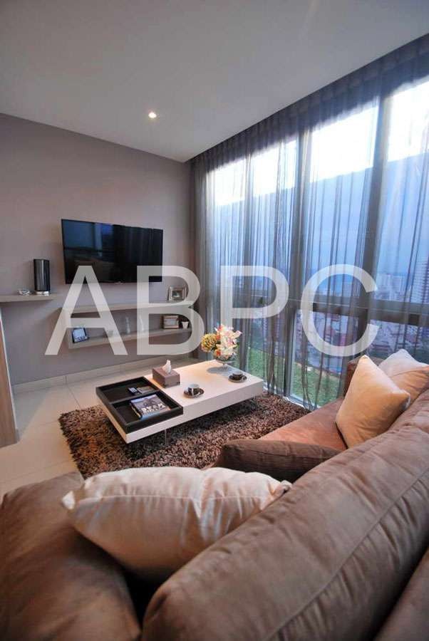 1 Bedroom Condo For Sale in Prahtamnak photo 10