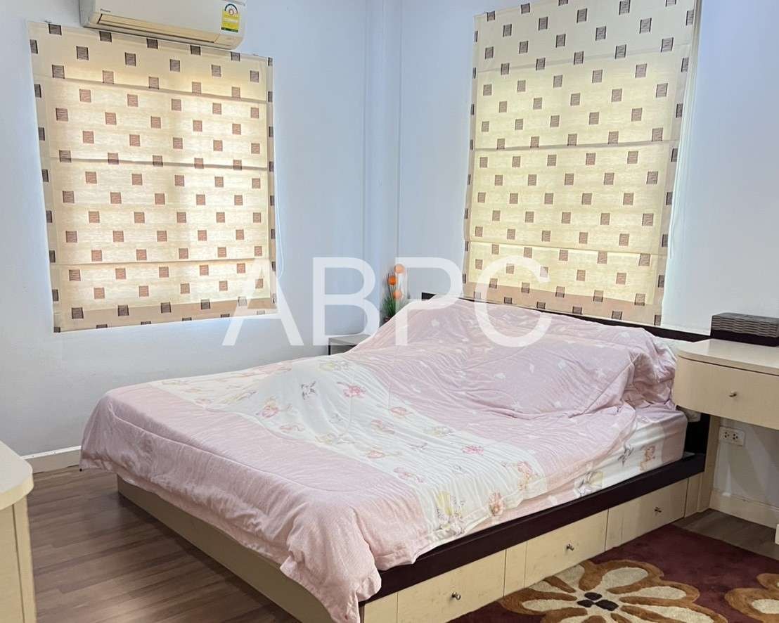 3 Bedroom House in East Pattaya - The Green Park Jomtien Village photo 10