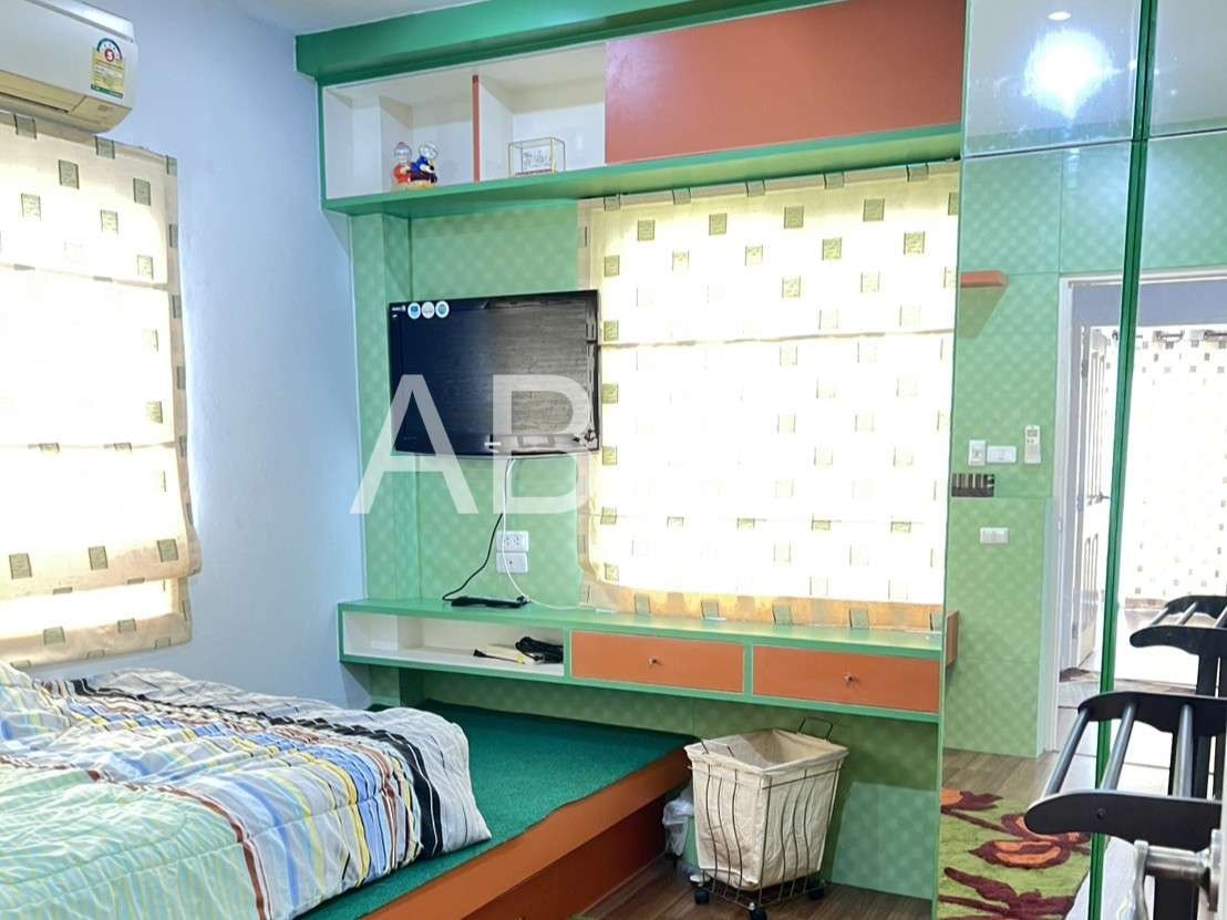 3 Bedroom House in East Pattaya - The Green Park Jomtien Village photo 2