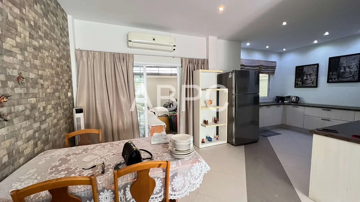 2-storey townhouse 3 Bedrooms 3 Bathrooms in East pattaya photo 6