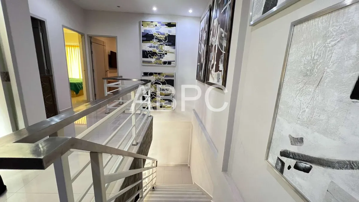 2-storey townhouse 3 Bedrooms 3 Bathrooms in East pattaya photo 8