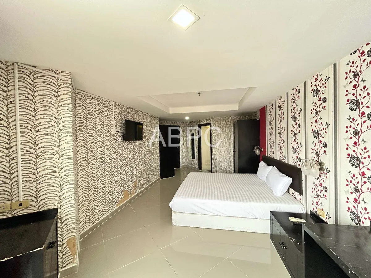 2 Bedroom 1 Bathroom Condo in Jomtien - Angket photo 2