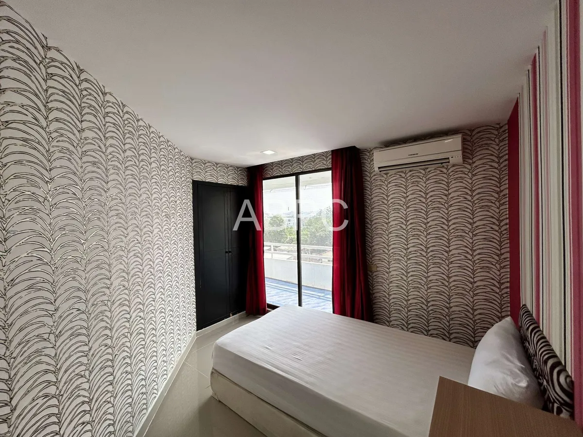 2 Bedroom 1 Bathroom Condo in Jomtien - Angket photo 3