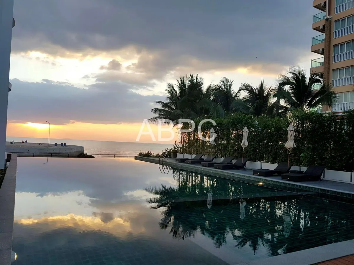 Beach Front Condo For Rent