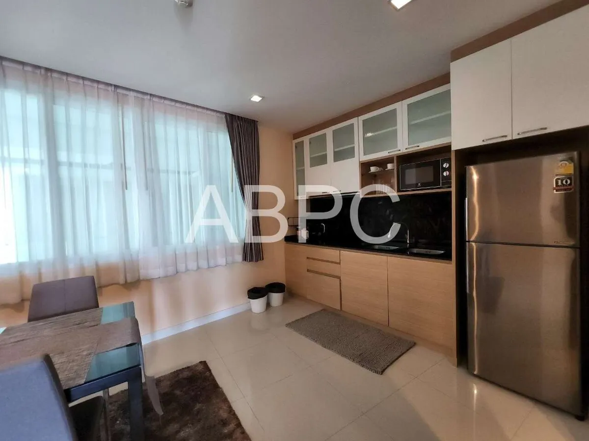 Beach Front Condo For Rent photo 11