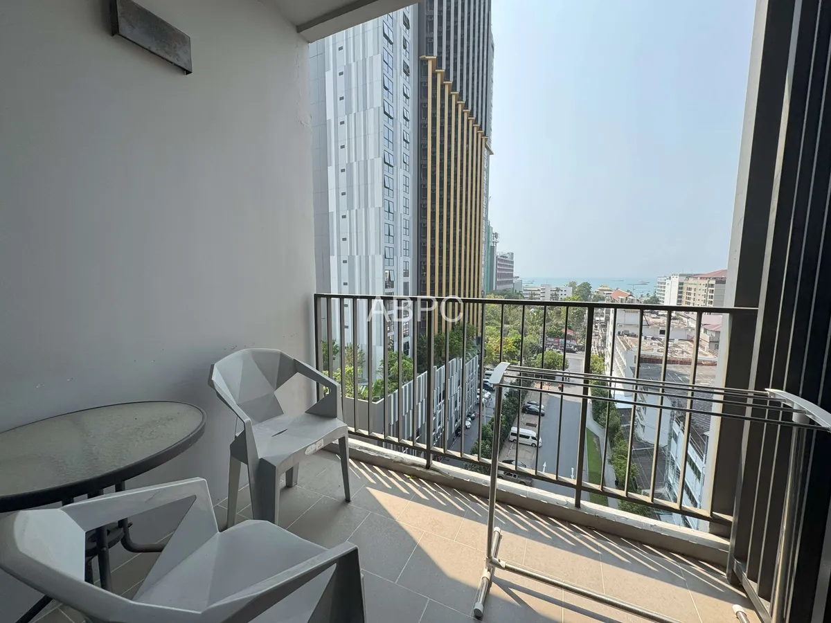 Corner unit 2 Bedrooms 1 Bathroom in Central Pattaya photo 7