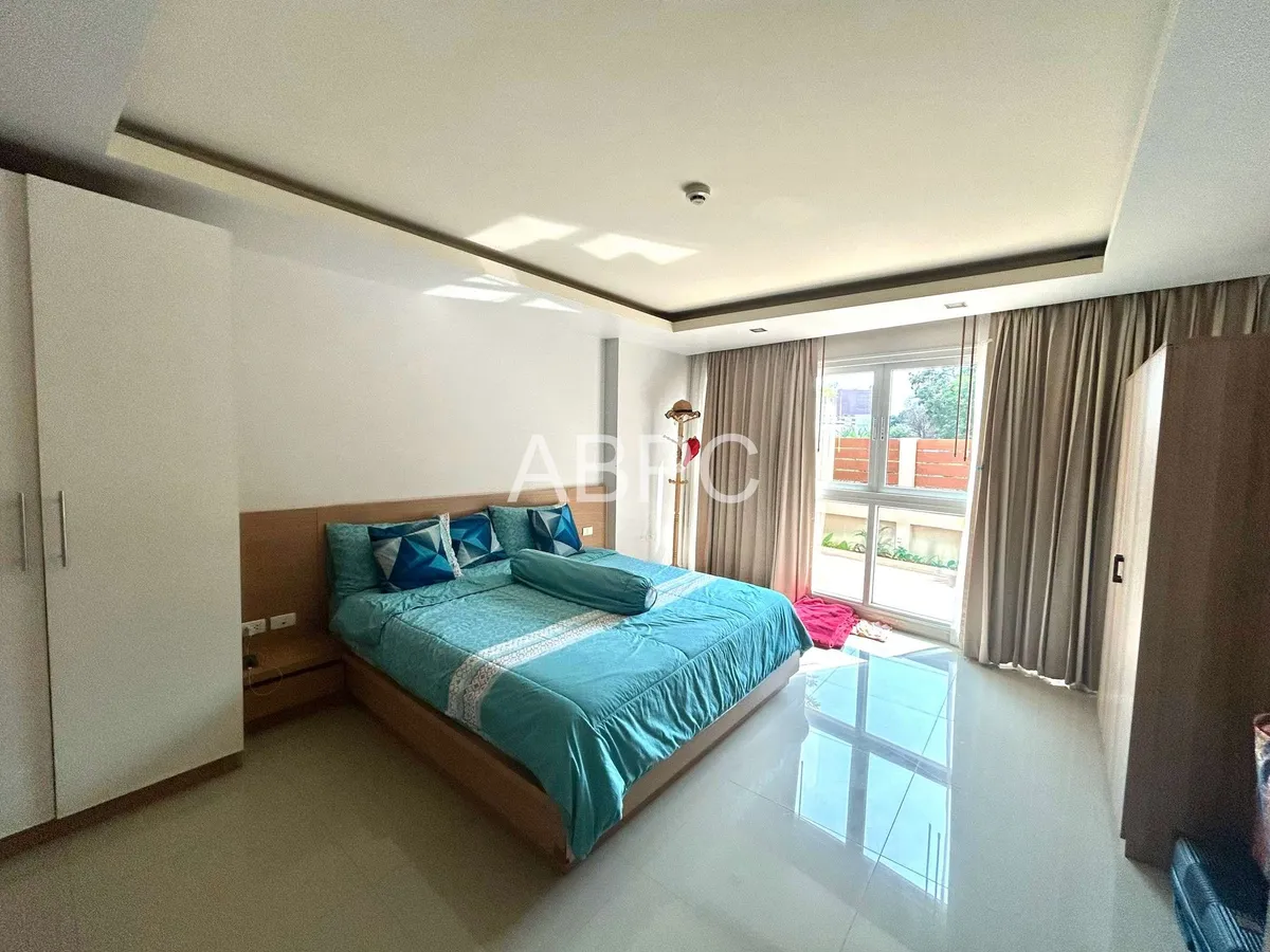 Beautifully Spacious 1 Bedroom 1 Bathroom Condo photo 11
