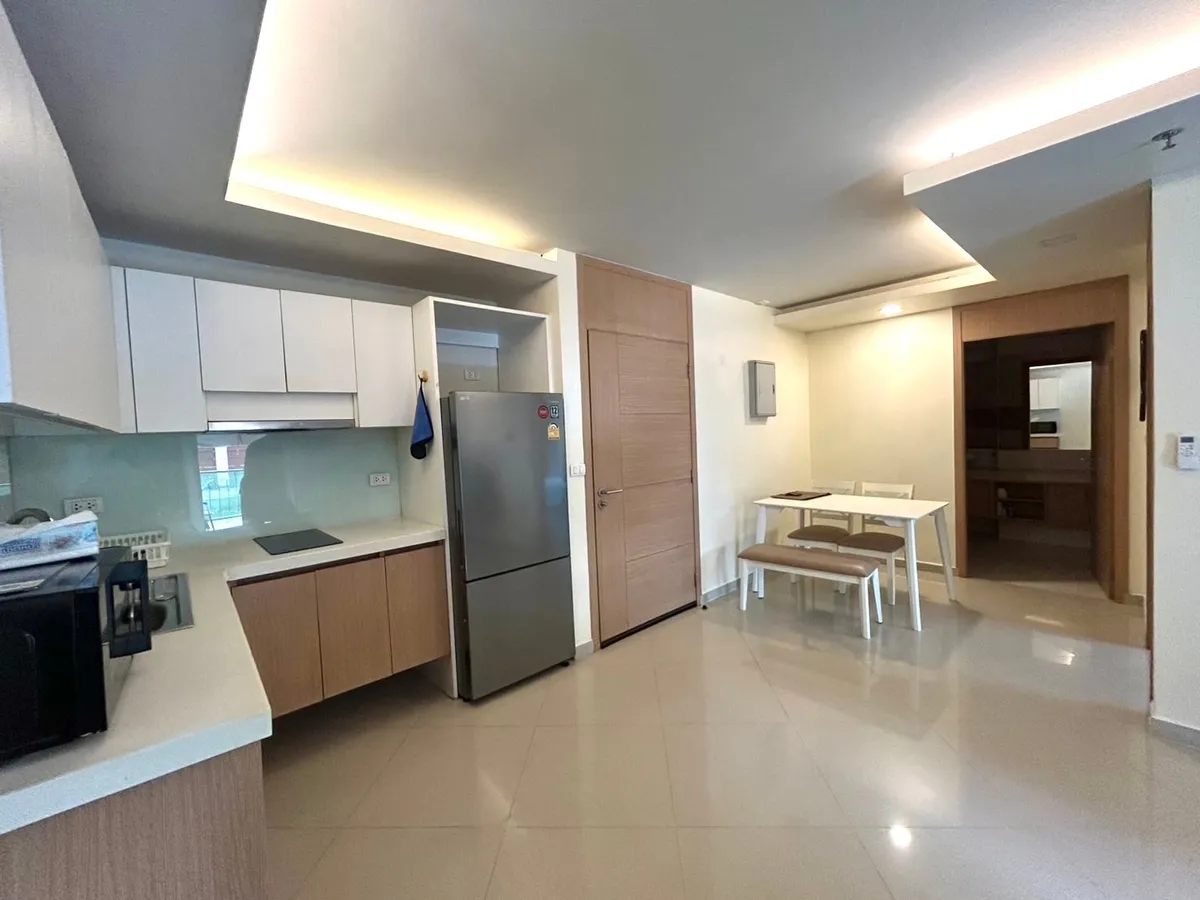 Beautifully Spacious 1 Bedroom 1 Bathroom Condo photo 22