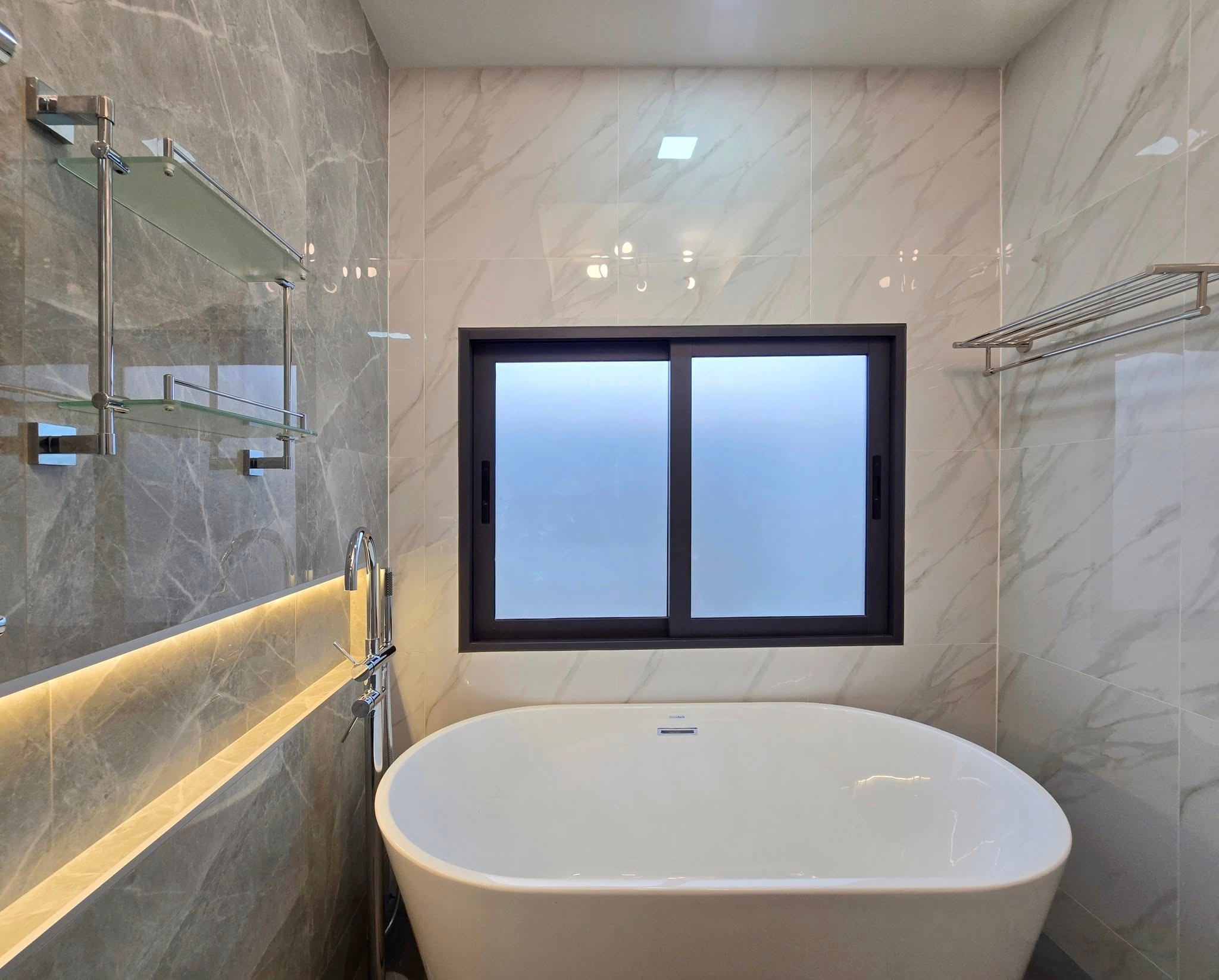Modern Classic Villa For Sale in East Pattaya photo 13