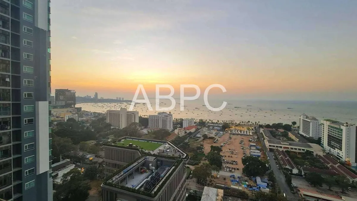 1 Bed 1 Bath Sea view