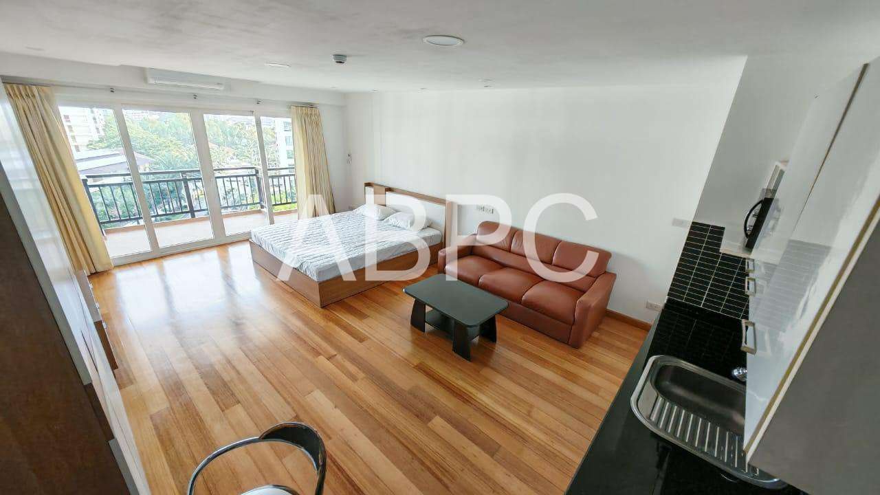 Large Ocean View Studio Condo In Pratumnak photo 4