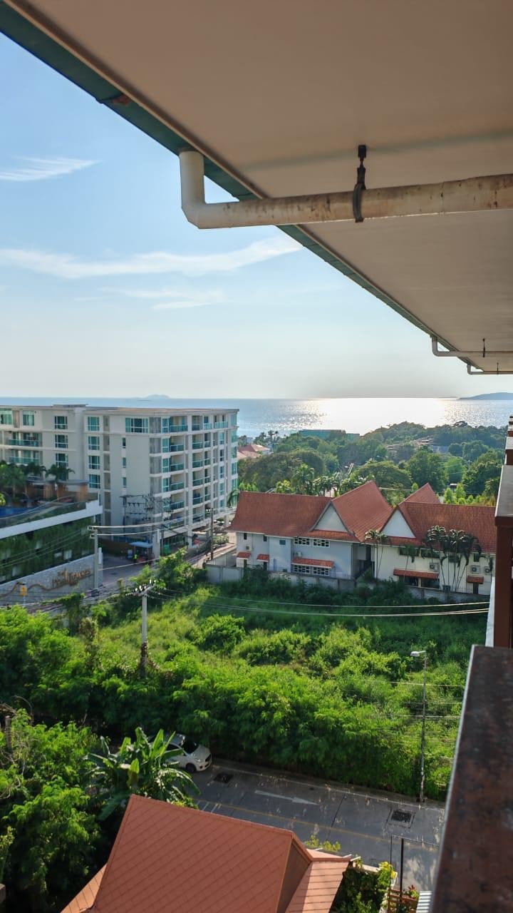 Large Ocean View Studio Condo In Pratumnak photo 8
