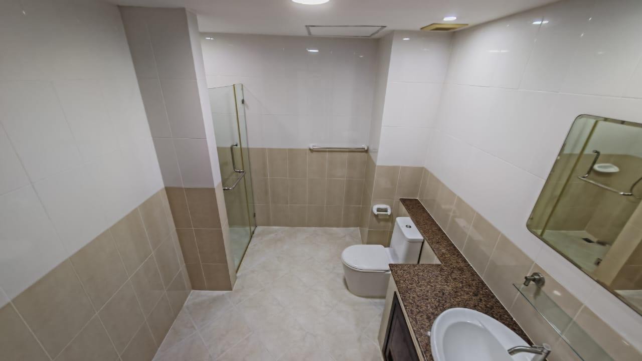Large Ocean View Studio Condo In Pratumnak photo 13