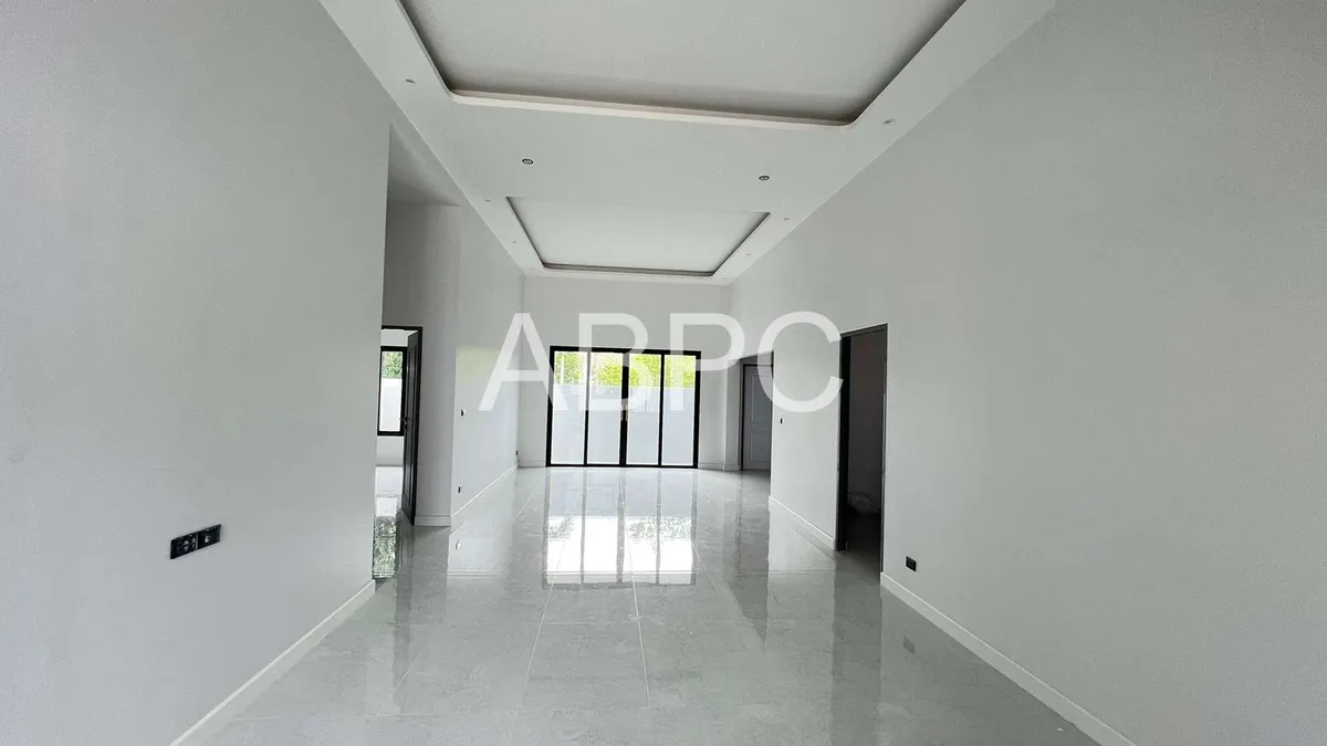 3 Bedrooms 3 Bathroom in East Pattaya photo 5