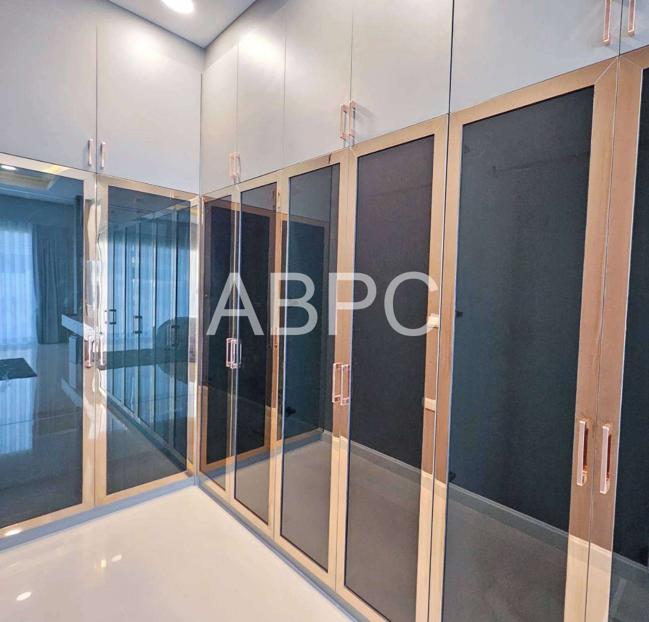 3 Bedrooms 4 Bathrooms in Huay Yai photo 6
