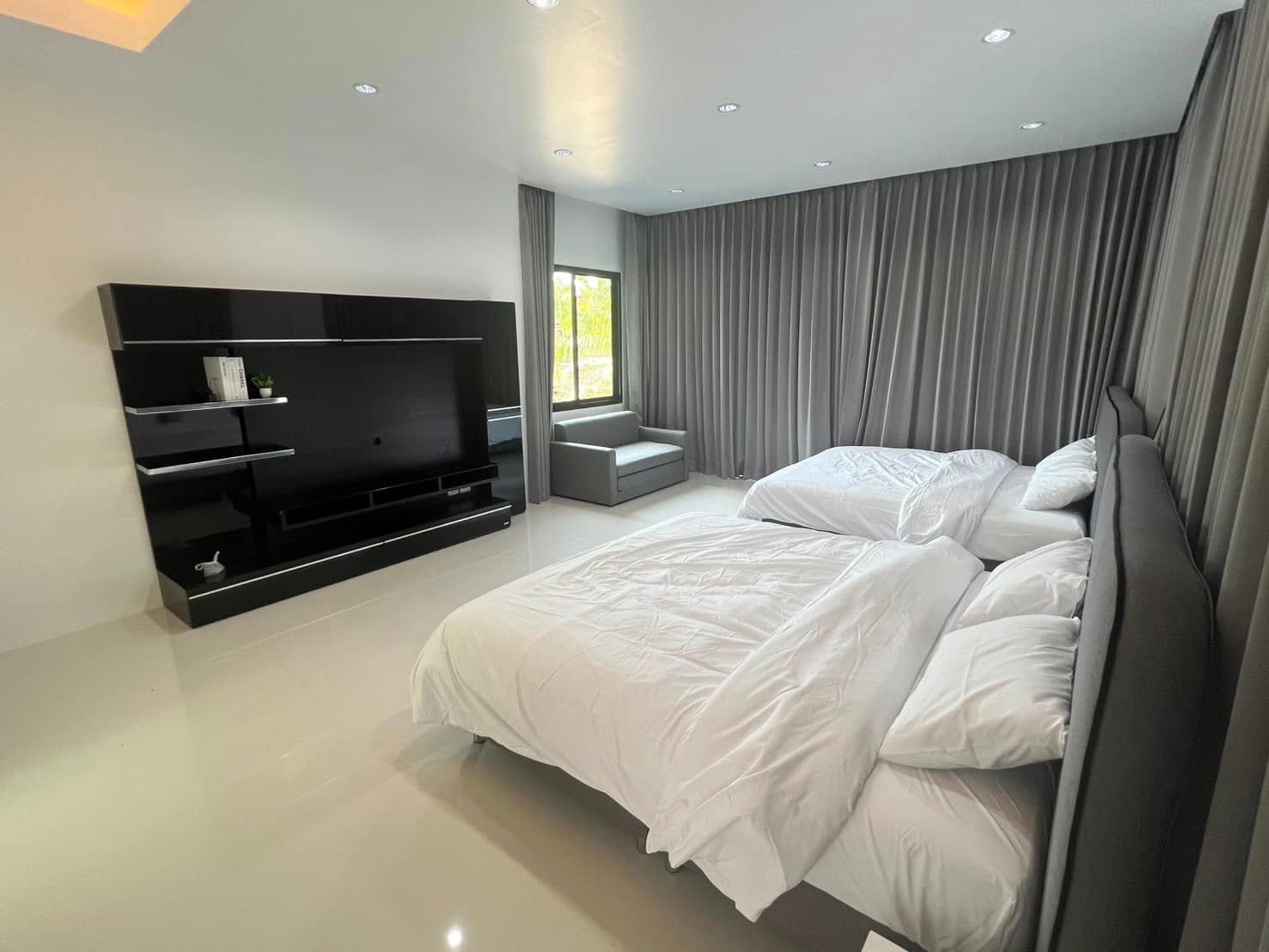 Pool villa 4 Bedrooms 4 Bathrooms in Huay yai photo 14