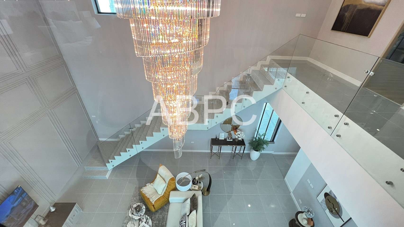 Luxury Pool villa 4 Bedrooms 4 Bathrooms in Huay yai photo 14