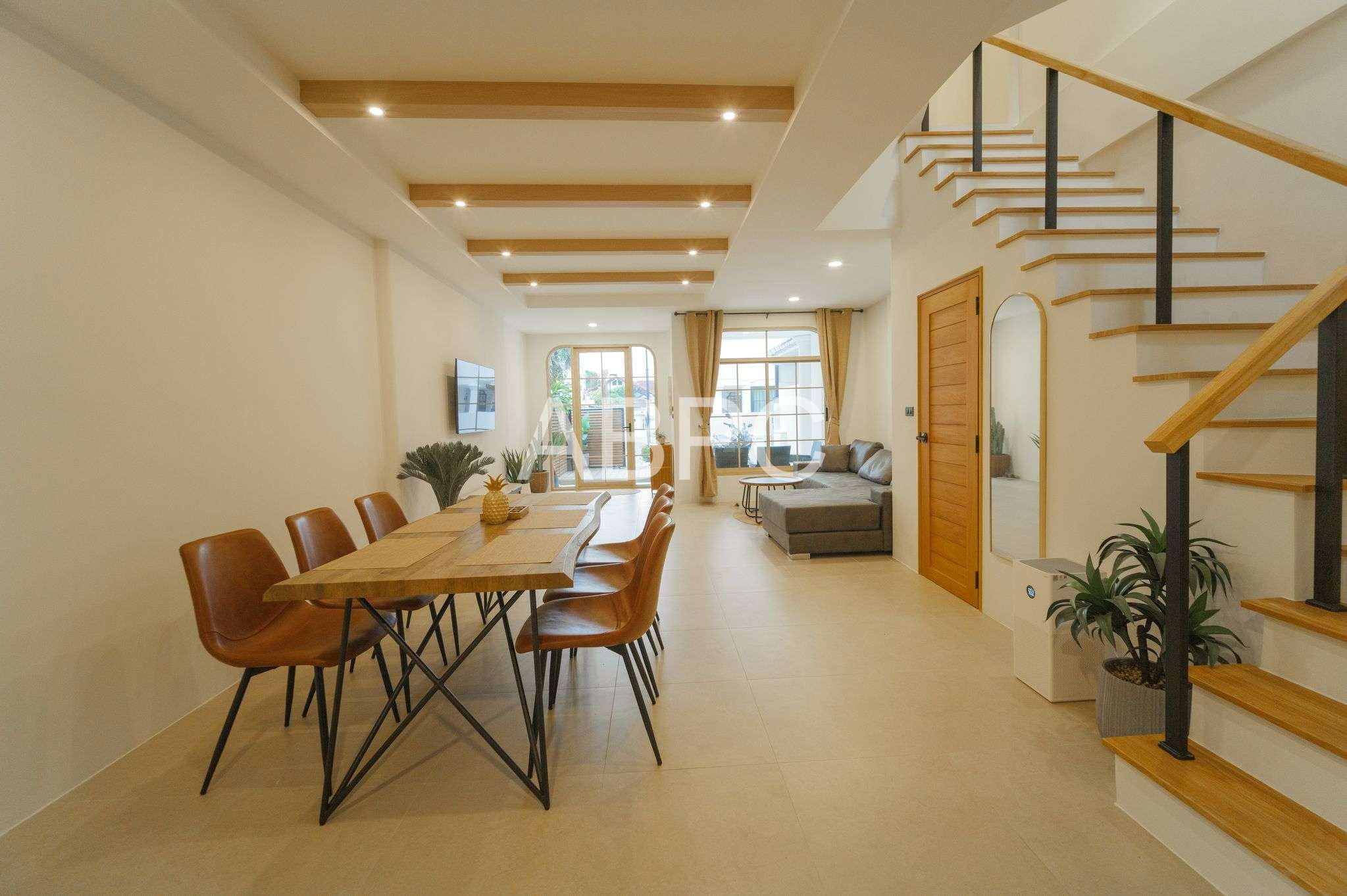 Greece Inspired Ocean View 3 Bed 4 Bath Townhouse In Wongamat photo 3