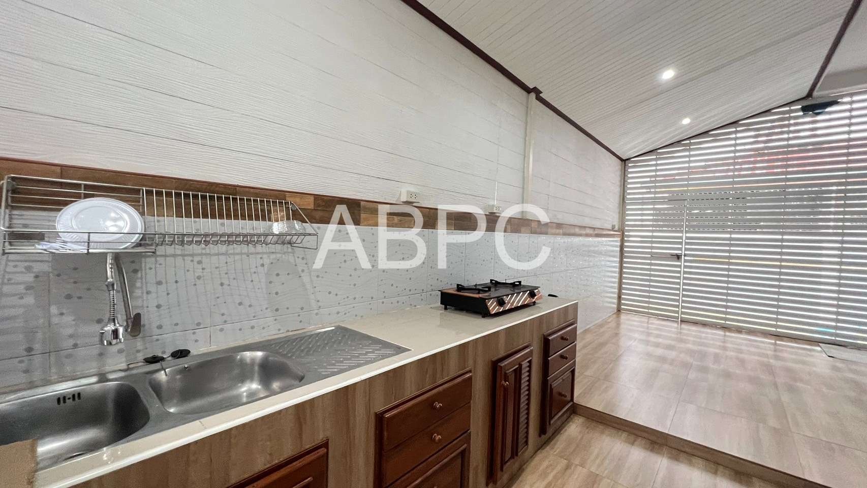 3 Bedrooms 2 Bathroom in East Pattaya photo 8