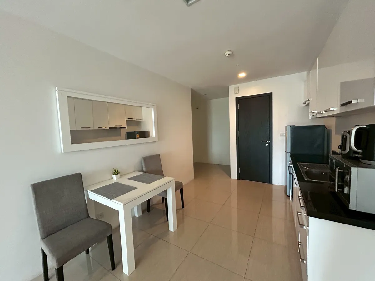 Large Sea View 1 Bedroom Condo in Pratumnak photo 15