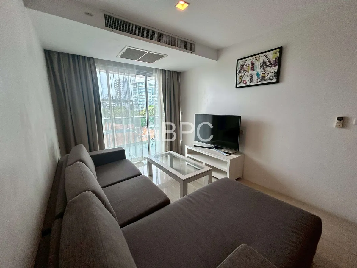 Large Sea View 1 Bedroom Condo in Pratumnak photo 6