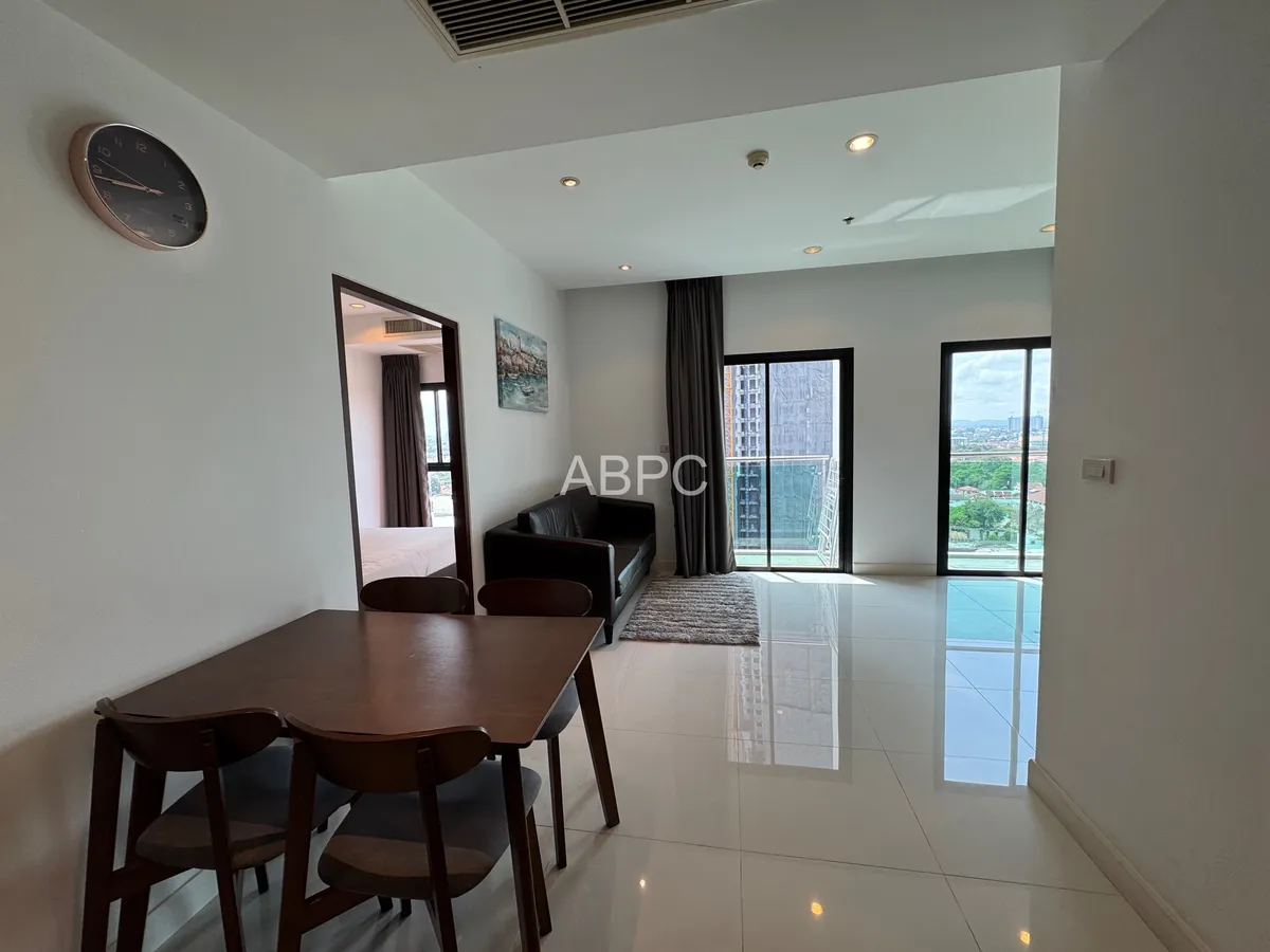 2 Bedrooms 2 Bathrooms in Pratumnak