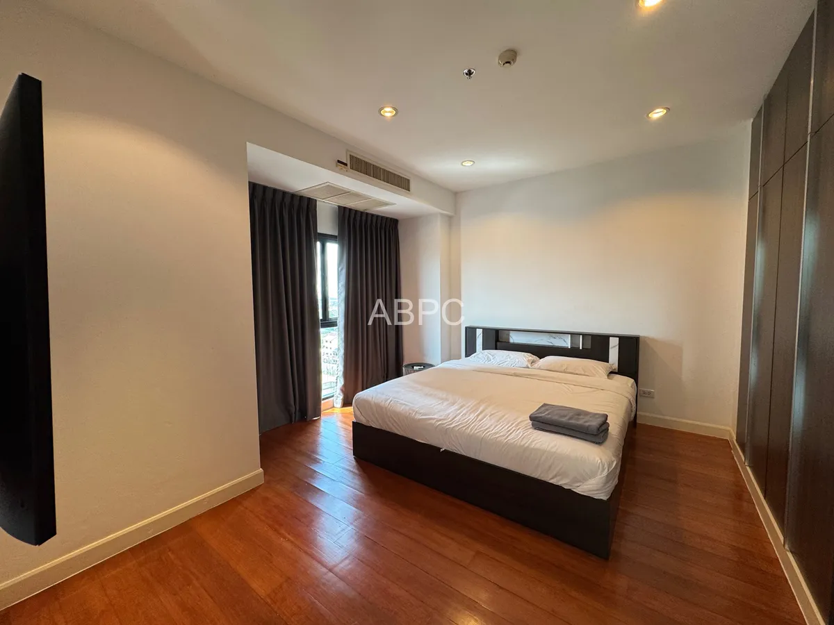 2 Bedrooms 2 Bathrooms in Pratumnak photo 4