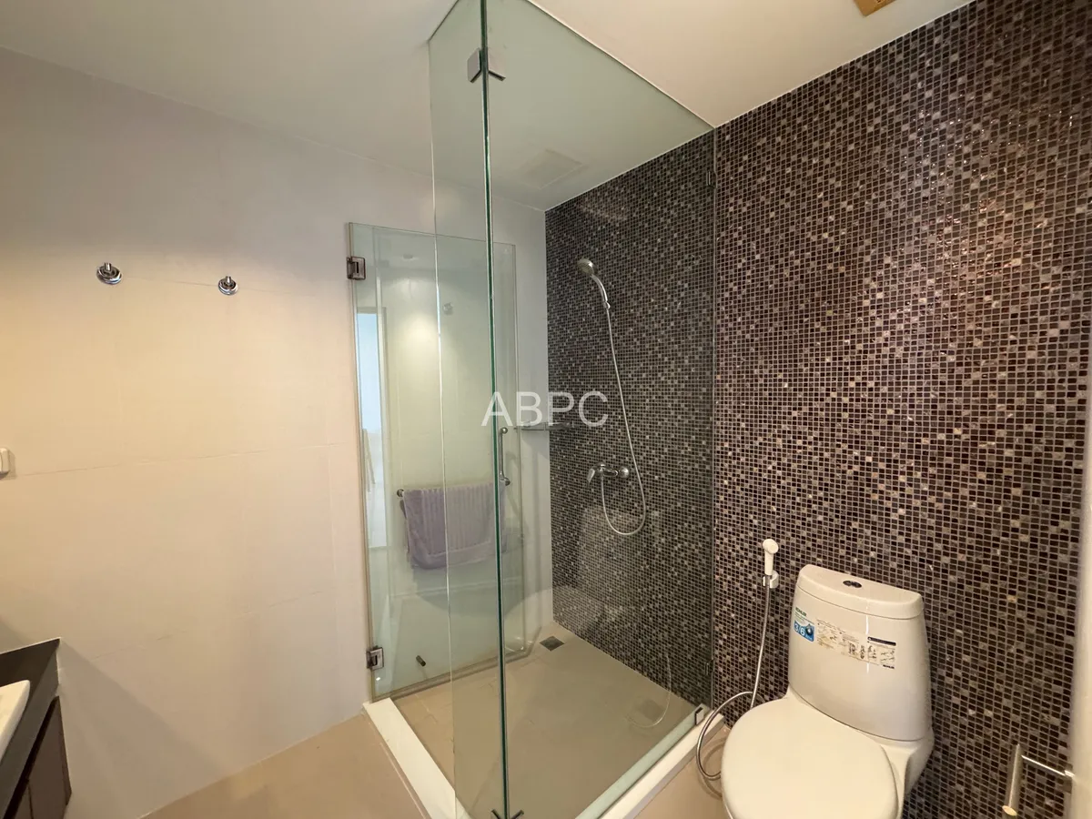 2 Bedrooms 2 Bathrooms in Pratumnak photo 5