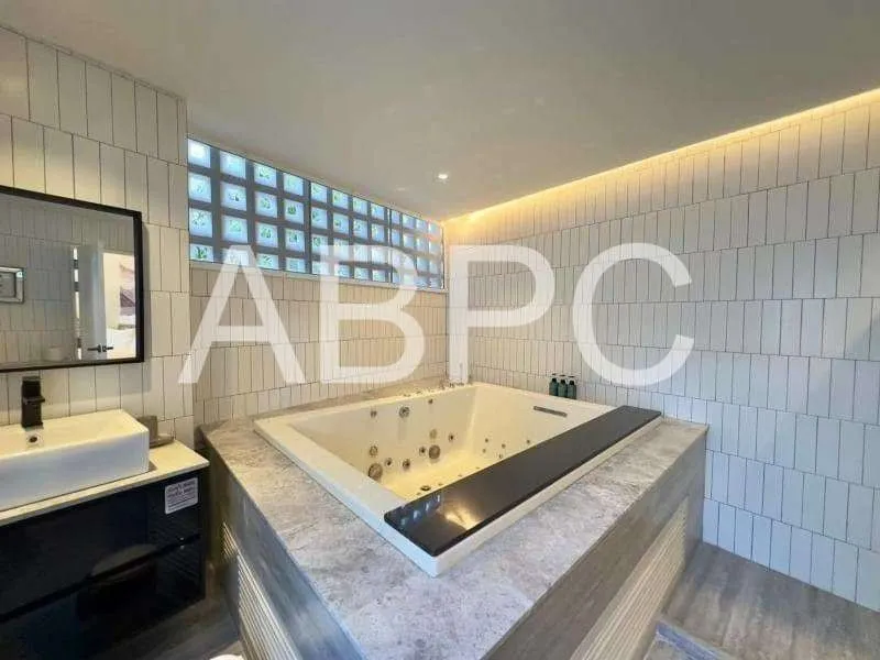 Pool Villa For Sale 100m. to Beach photo 14