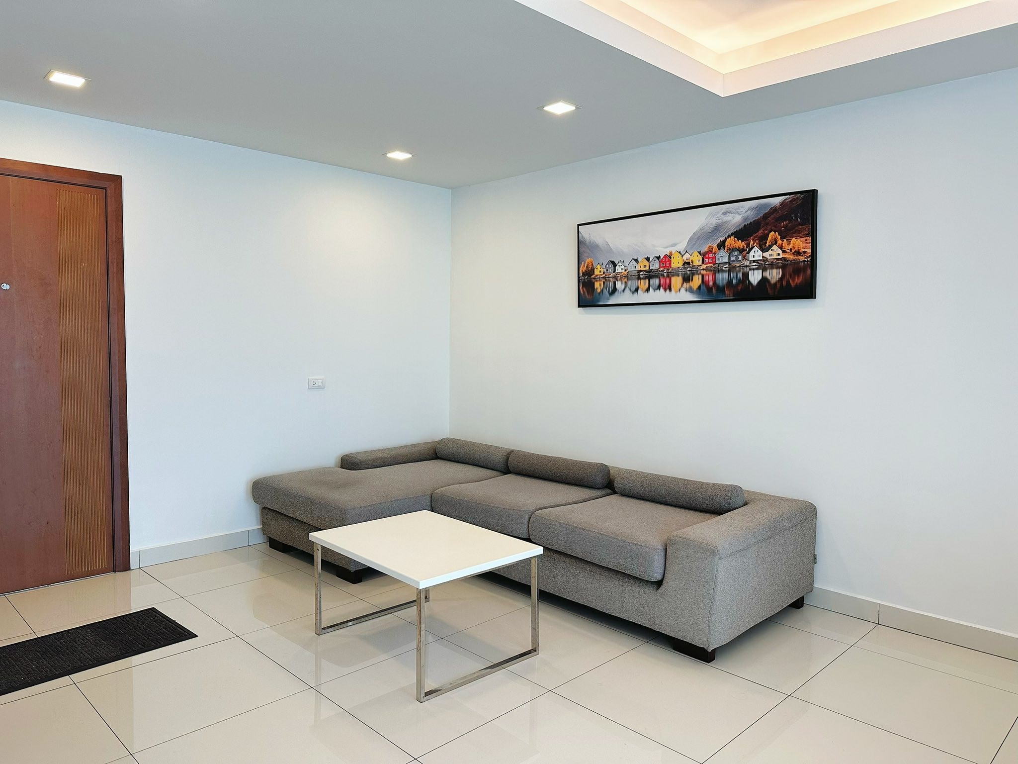 2 Bedroom Condo For Sale in Jomtien photo 17