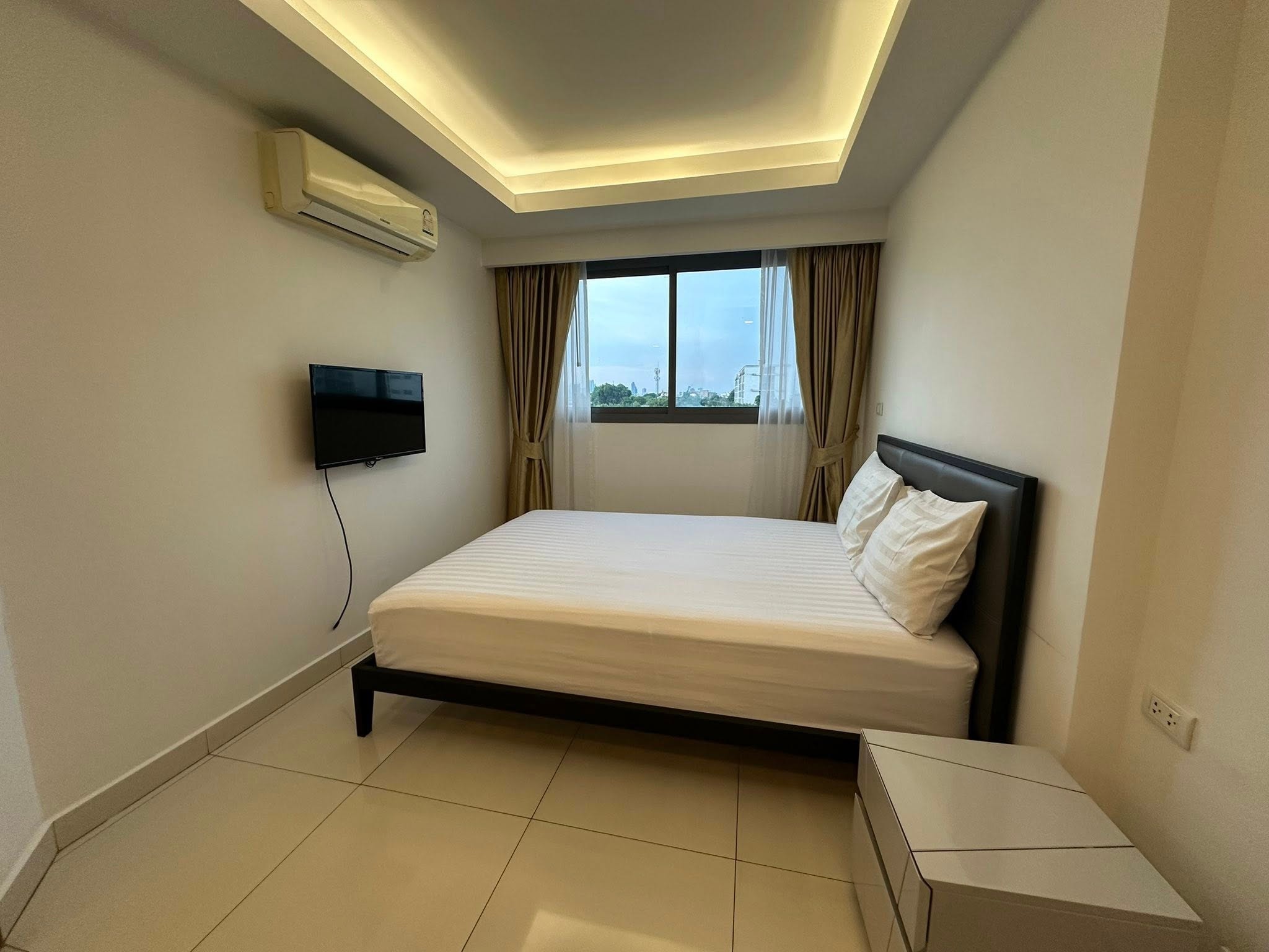 2 Bedroom Condo For Sale in Jomtien photo 13