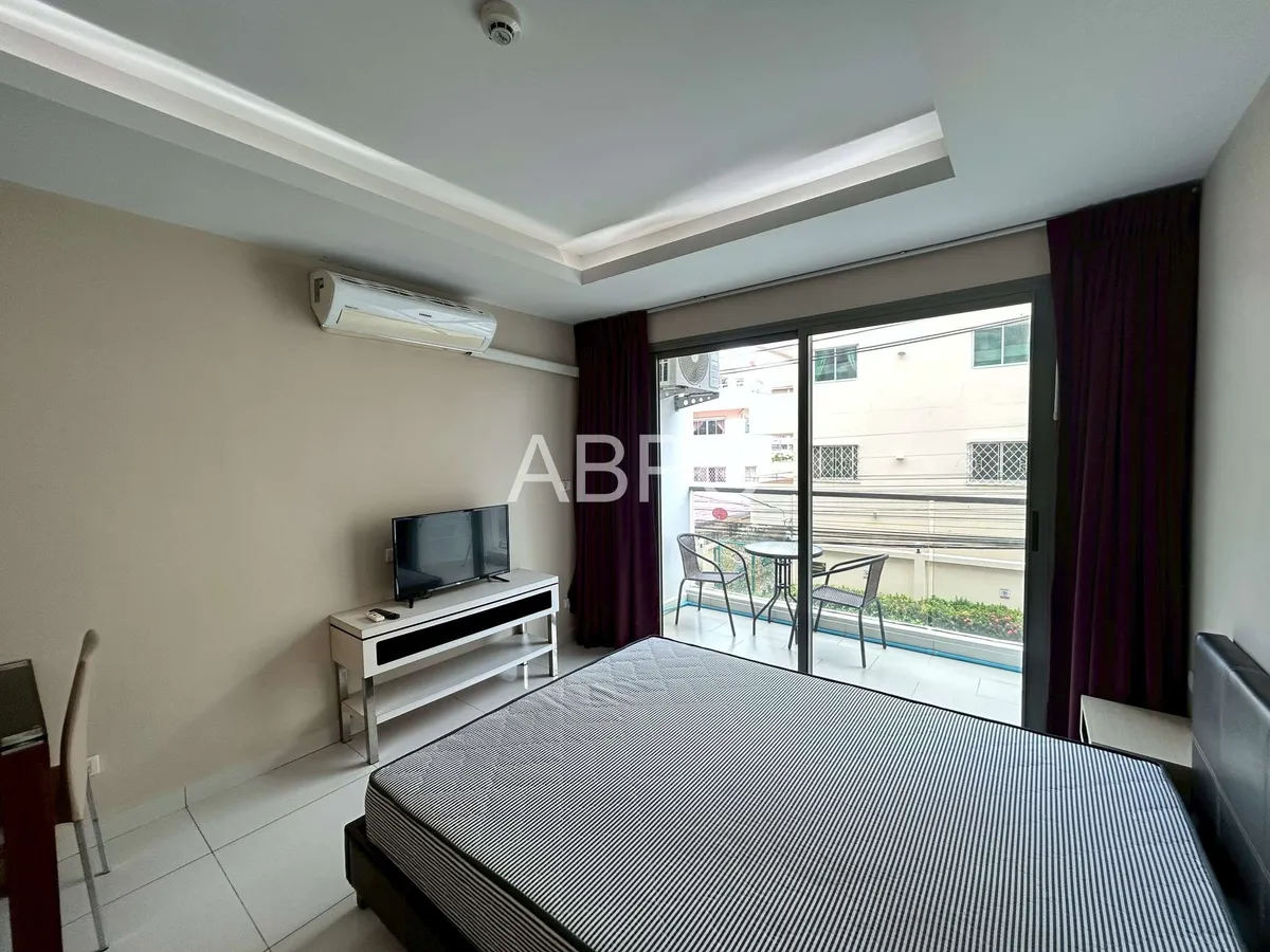 Studio 1 Bathroom Condo in Pratumnak photo 3
